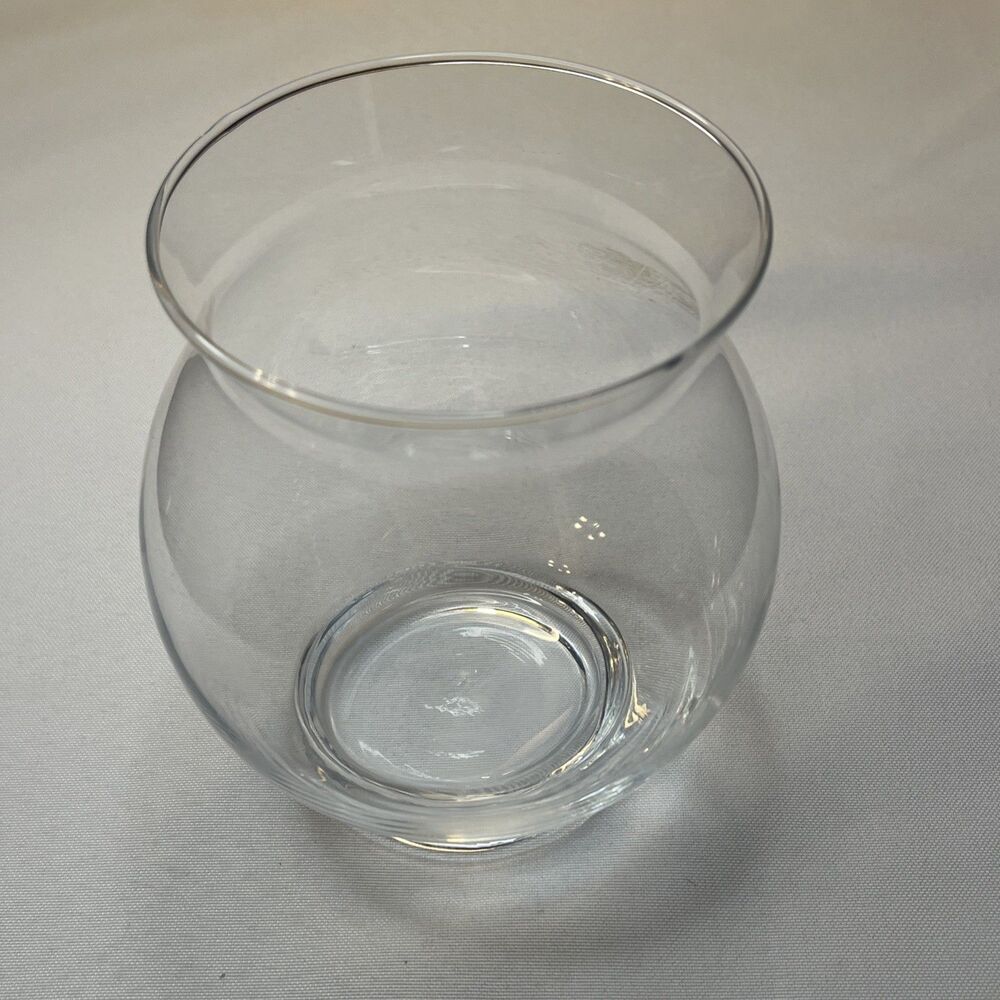 Clear Glass Bowl Vase - Picture 2 of 5